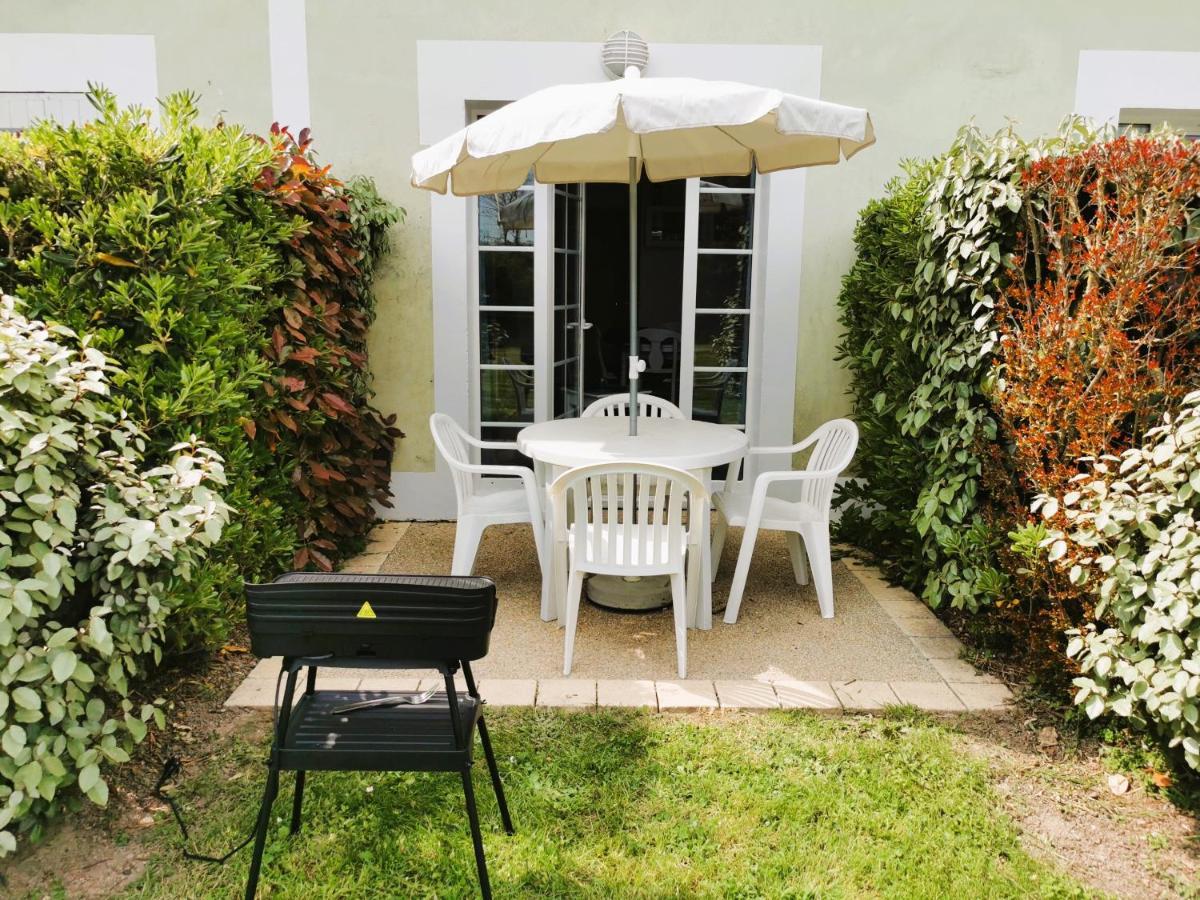 Вилла Le Bosquito - Piscine Avril A Septembre Saint-Hilaire-de-Talmont Экстерьер фото